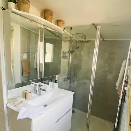 De Plage, Authentique ! 샬레