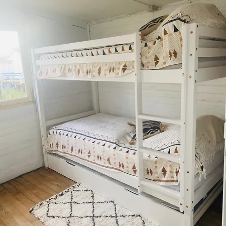 Chalet De Plage, Authentique ! Gruissan